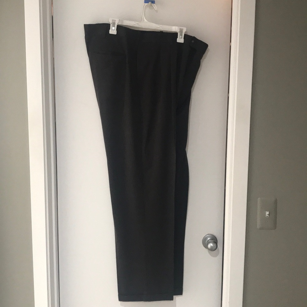 Savage 42 length olive slacks.